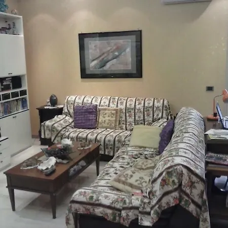 A Casa Di Daniela Δωμάτια σε οικογενειακή κατοικία